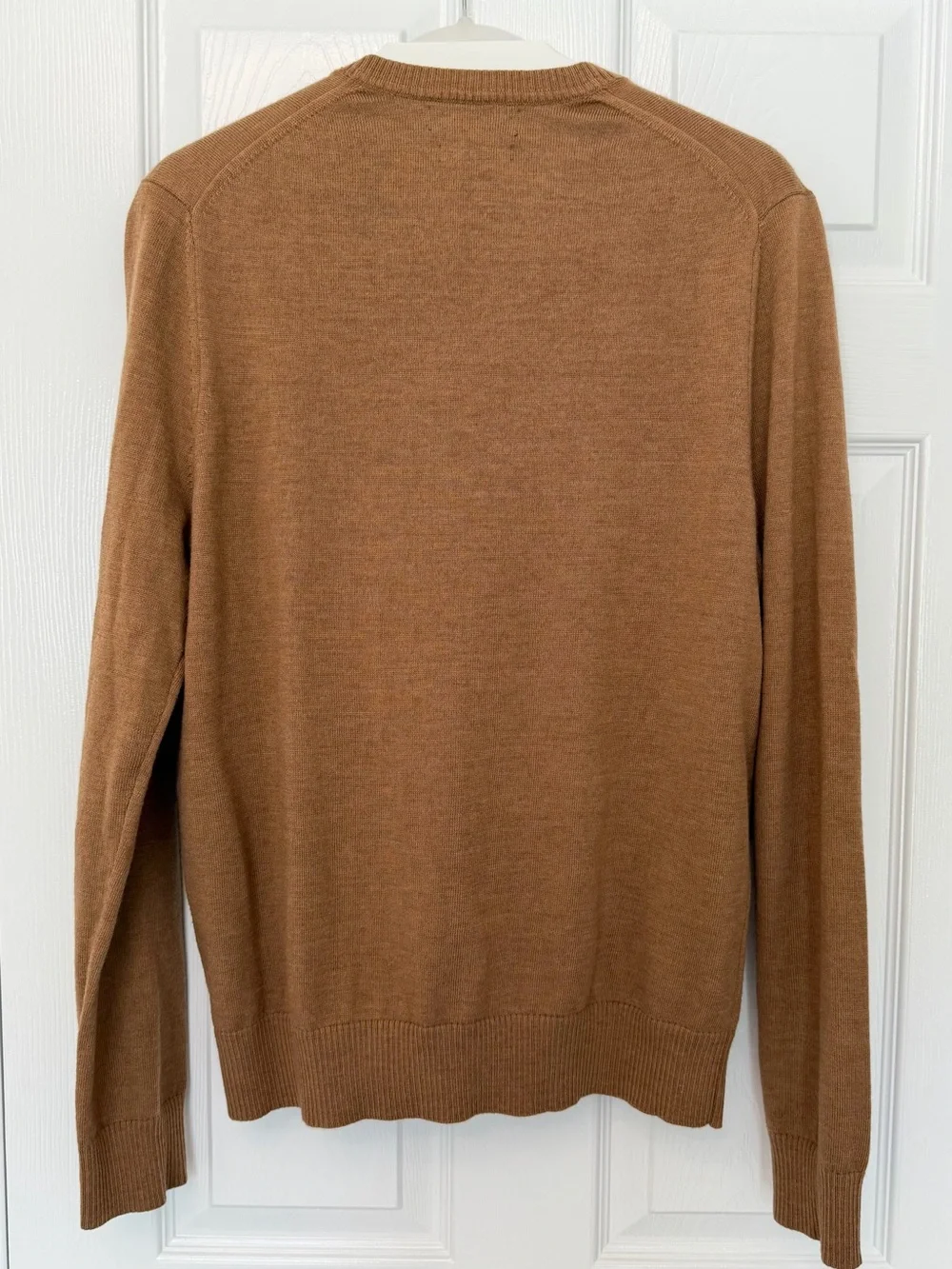 Banana Republic Extra Fine Merino Wool V-Neck Sweater Brown Men’s M